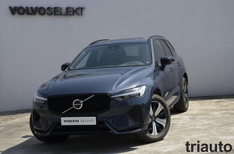 Fusion red Usado 2020 Volvo XC60 R-Design SUV | € 47.300 (Preço justo) - Imagem 1/4