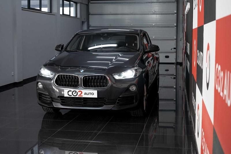 Usado BMW X2 116 HP (85 kW) 2020 Cinza SUV