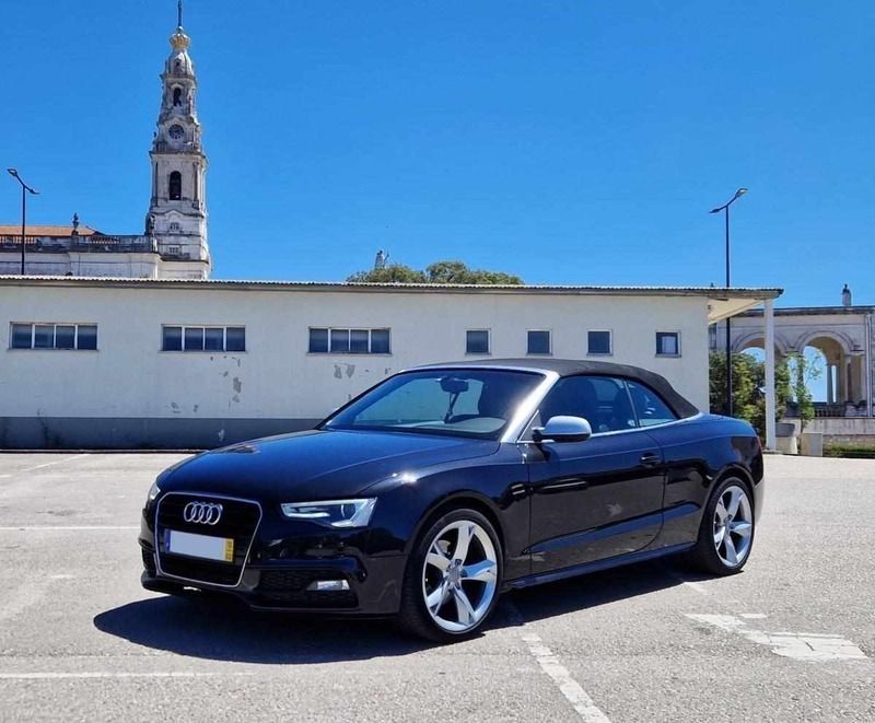 Usado Audi A5 Cabriolet 177 HP (130 kW) 2012 Preto Cabrios