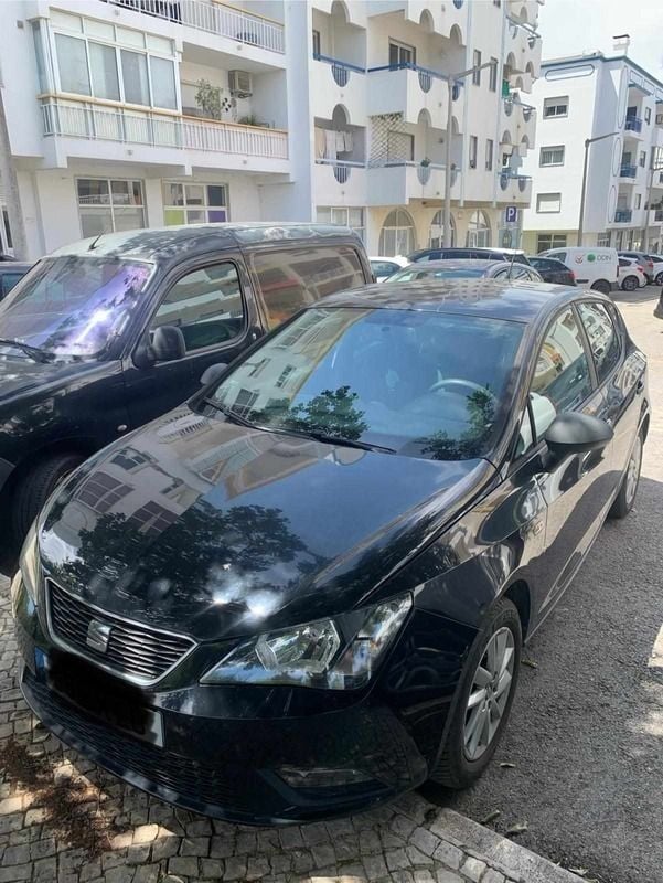 Preto Usado 2017 Seat Ibiza Citadino | € 10.000 - Imagem 1/4