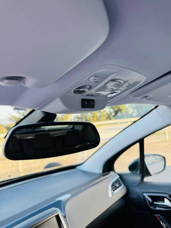 Usado Peugeot 2008 GT-line 110 HP (80 kW) 2018 Cinza SUV