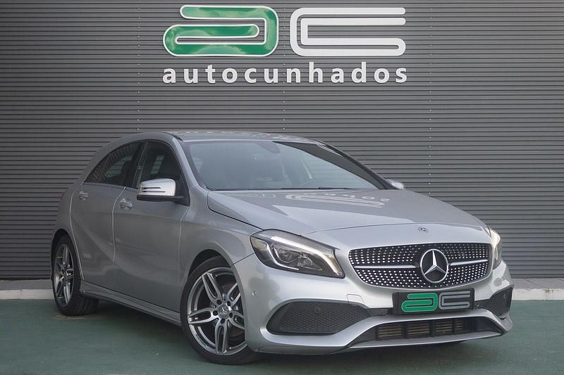 Cinza Usado 2016 Mercedes A180 AMG line | € 18.950 (Preço justo) - Imagem 1/4