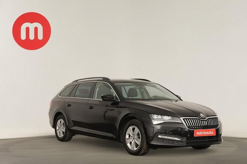 Usado 2023 Skoda Superb Ambition Carrinha | € 27.499 (Preço justo) - Imagem 1/4