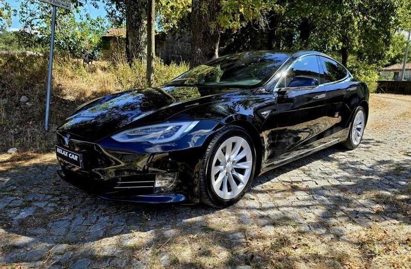 Preto Usado 2017 Tesla Model S Sedan | € 26.999 (Preço justo) - Imagem 1/4