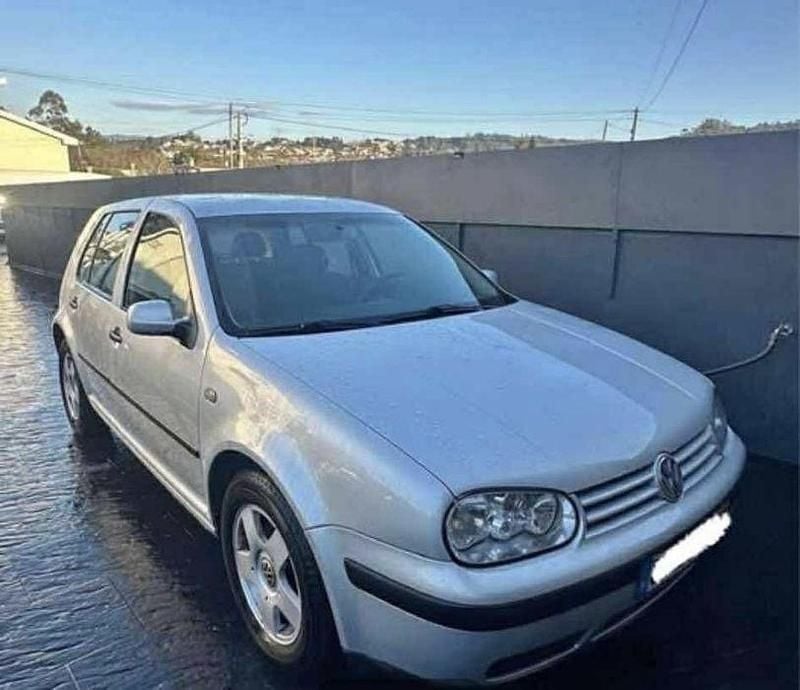 Usado VW Golf IV 110 HP (80 kW) 1998 Citadino