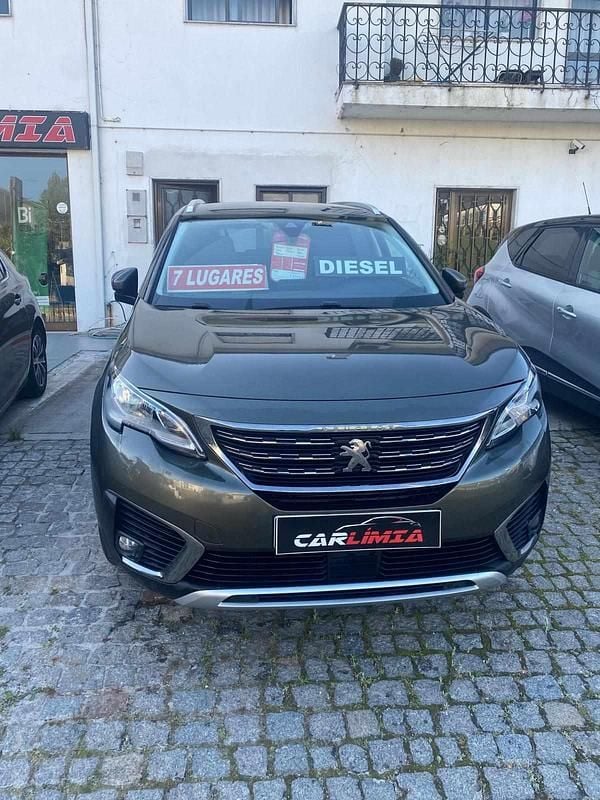 Usado Peugeot 5008 Allure 130 HP (95 kW) 2020 Cinza Monovolume