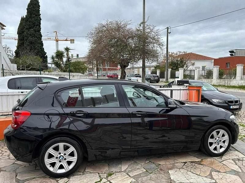 Usado BMW 116 116 HP (85 kW) 2012 Preto Citadino