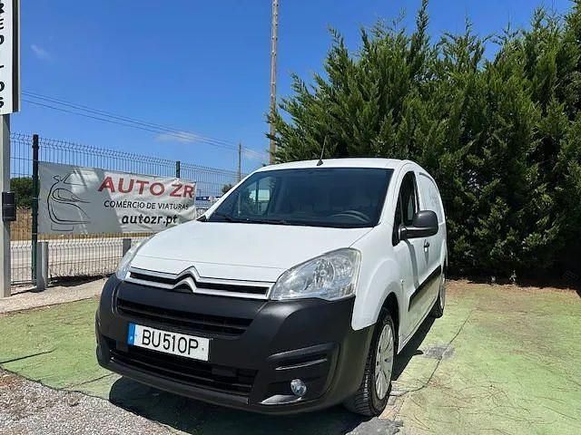 Branco Usado 2016 Citroën Berlingo | € 10.900 (Preço justo) - Imagem 1/4