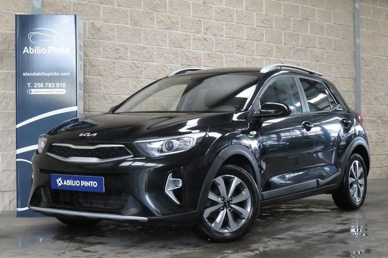 Preto Usado 2022 Kia Stonic SUV | € 13.250 (Preço justo) - Imagem 1/4