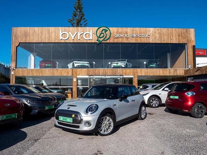 Usado Mini Cooper SE 135 kW (184 HP) 2020 Cinza Citadino