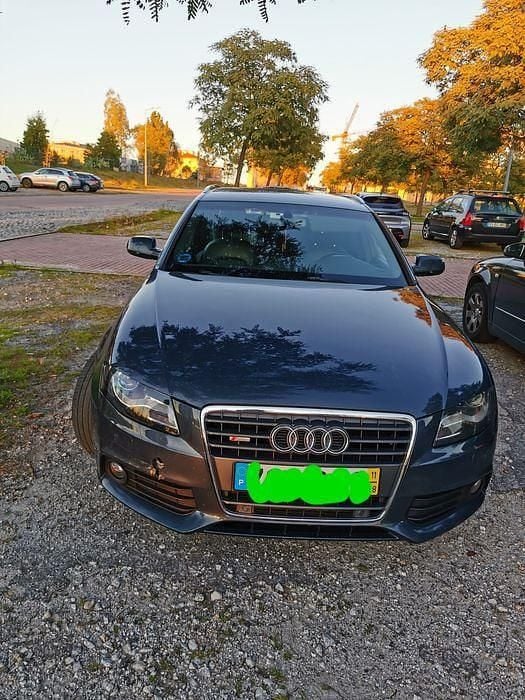 Usado 2011 Audi A4 Sedan | € 9.000 (Bom preço) - Imagem 1/4