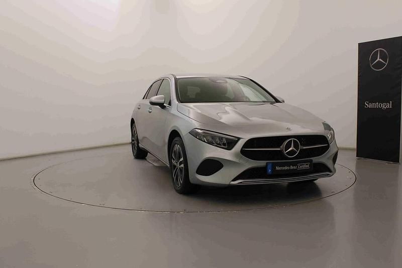 Outra Usado 2024 Mercedes A250 Citadino | € 34.990 (Bom preço) - Imagem 1/4