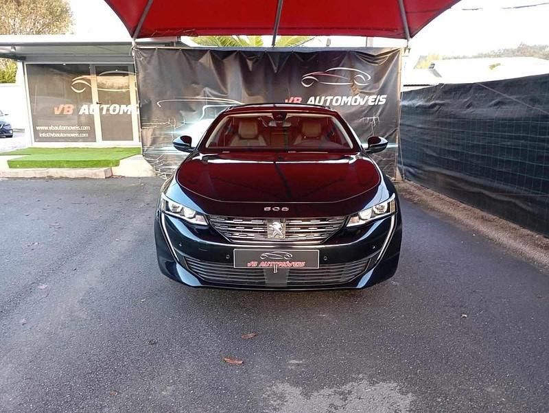 Usado Peugeot 508 Allure 130 HP (95 kW) 2019 Preto