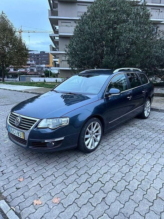 Usado 2006 VW Passat Highline Sedan | € 6.800 (Preço elevado) - Imagem 1/4