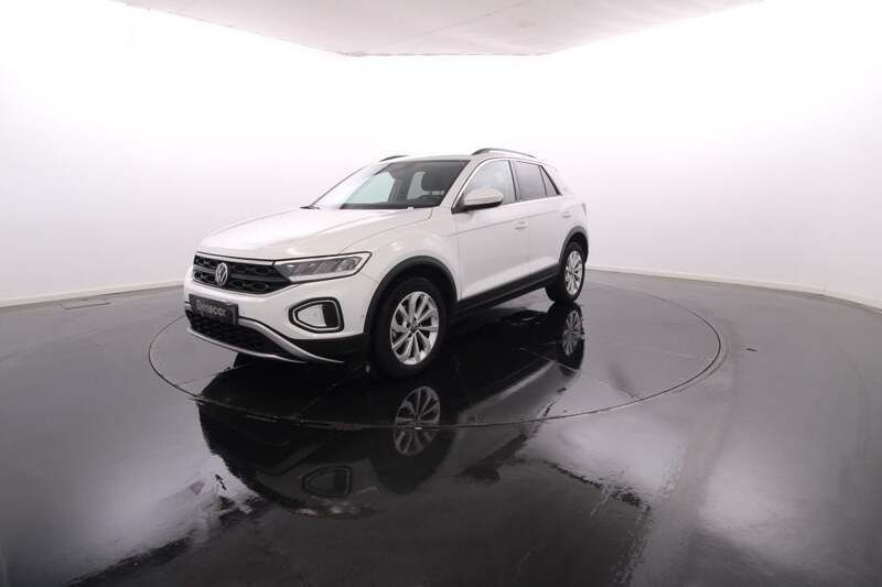 Branco Usado 2022 VW T-Roc SUV | € 23.950 (Preço elevado) - Imagem 1/4