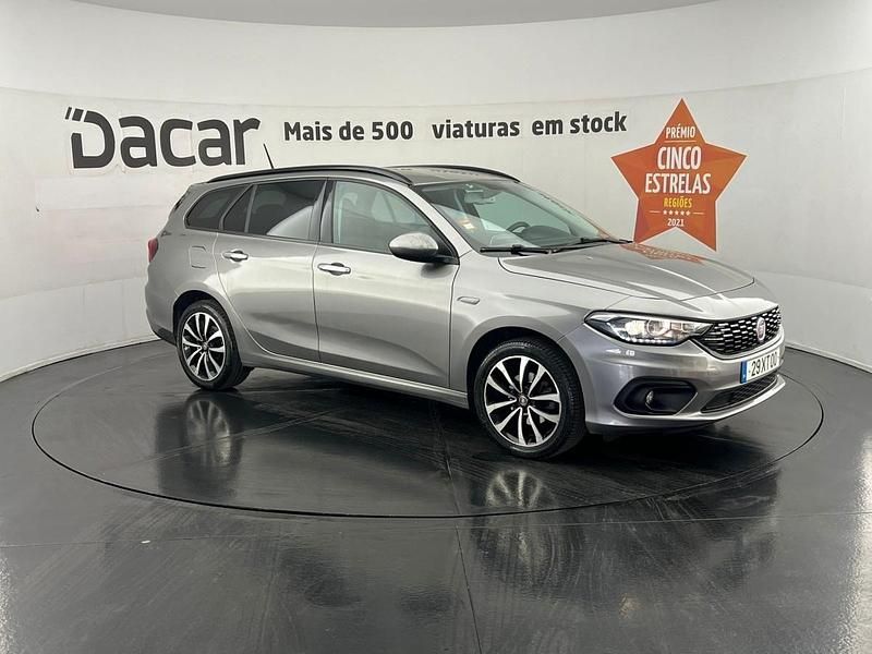 Cinzento Usado 2019 Fiat Tipo Lounge Carrinha | € 6.600 - Imagem 1/2