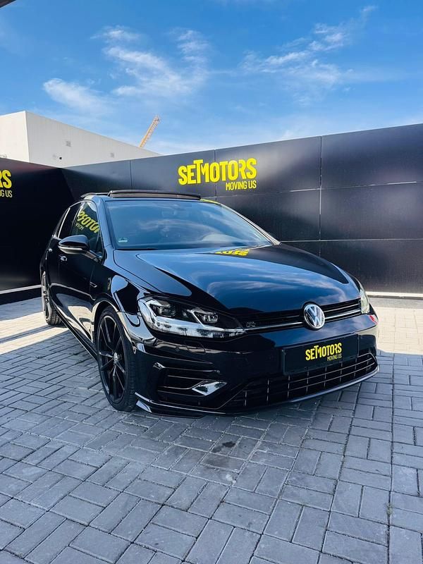 Preto Usado 2019 VW Golf VII R Citadino | € 36.990 (Caro) - Imagem 1/4