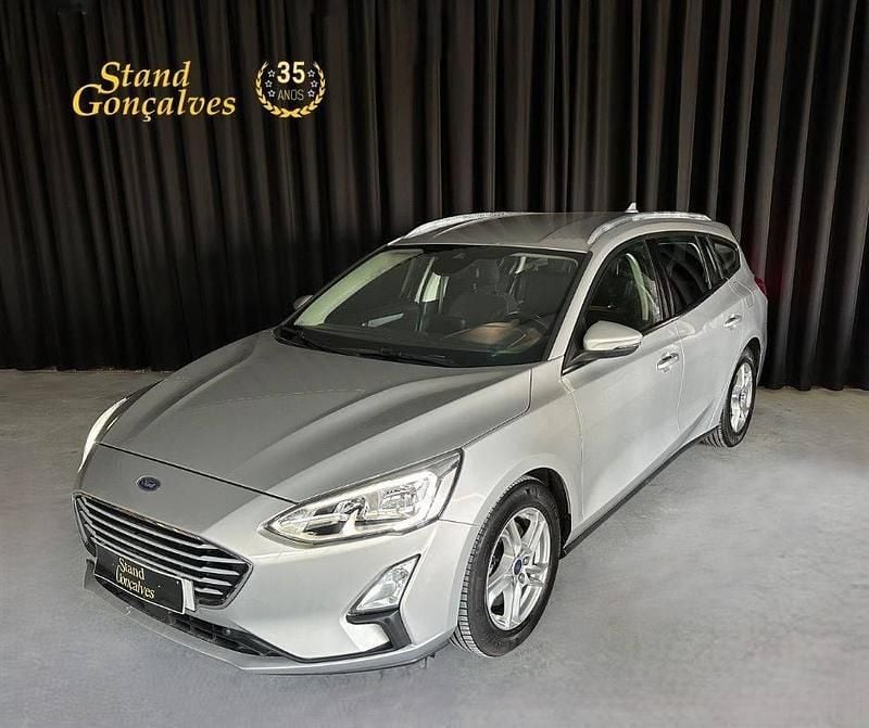 Cinzento Usado 2019 Ford Focus Carrinha | € 13.990 (Bom preço) - Imagem 1/4