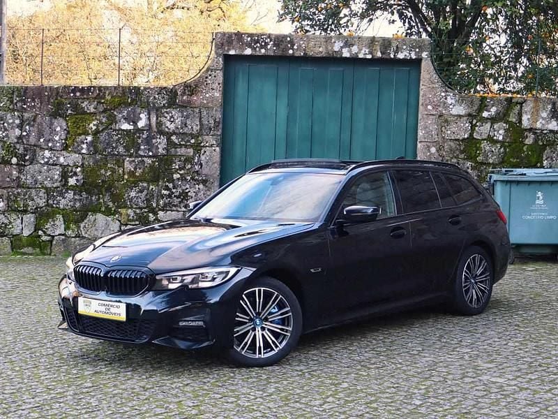 Preto Usado 2021 BMW 330 | € 31.900 (Preço justo) - Imagem 1/4