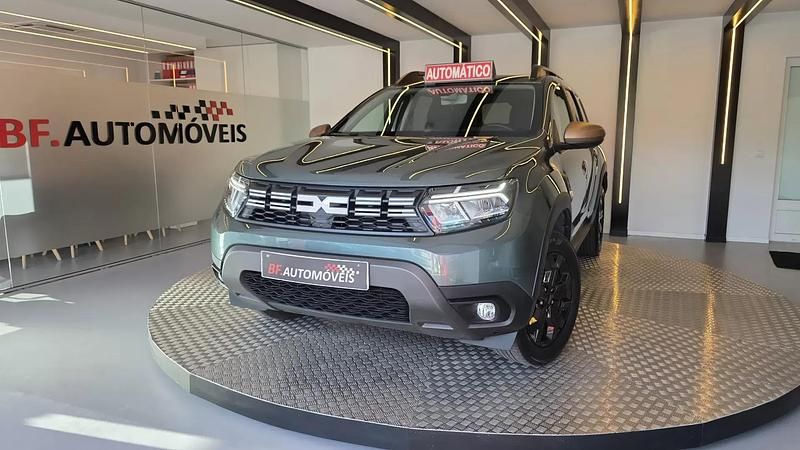 Verde Usado 2023 Dacia Duster Extreme SUV | € 23.900 (Preço elevado) - Imagem 1/4