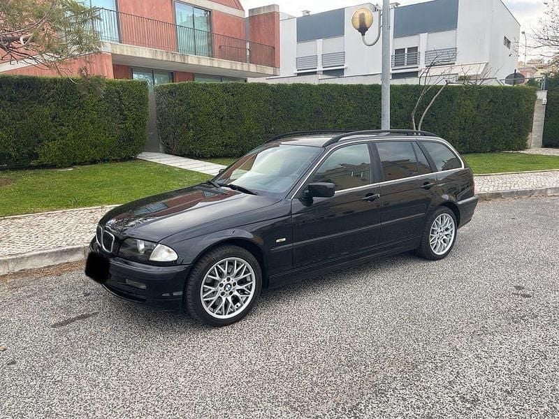 Usado 2001 BMW 330 Carrinha | € 7.600 - Imagem 1/4