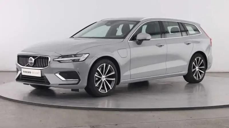 Cinzento Usado 2024 Volvo V60 Carrinha | € 43.000 (Bom preço) - Imagem 1/4