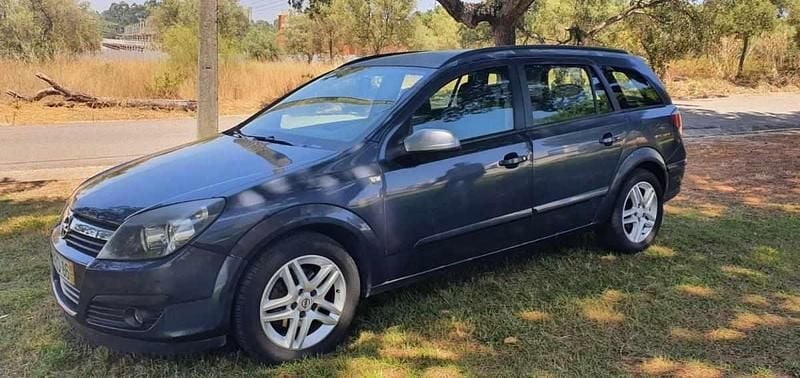 Cinzento Usado 2007 Opel Astra Carrinha | € 3.990 (Bom preço) - Imagem 1/4