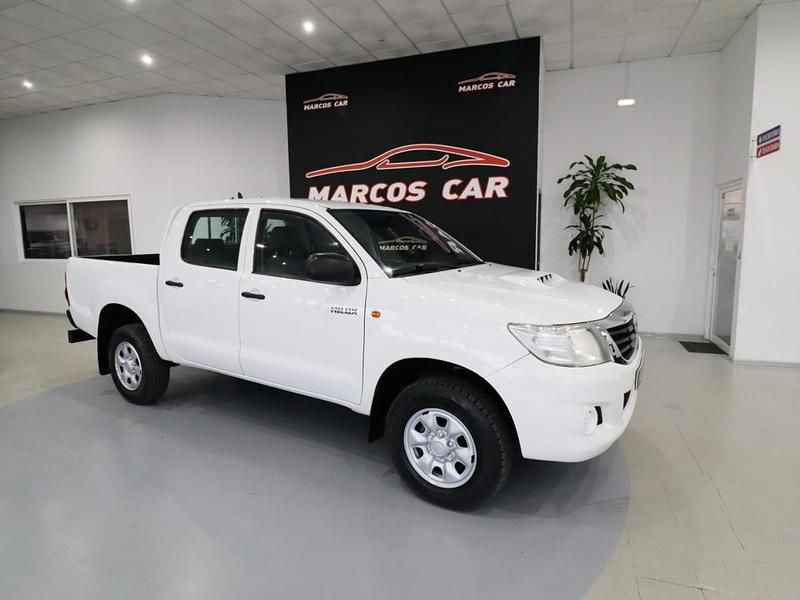 Branco Usado 2013 Toyota HiLux Pickup | € 27.900 - Imagem 1/4