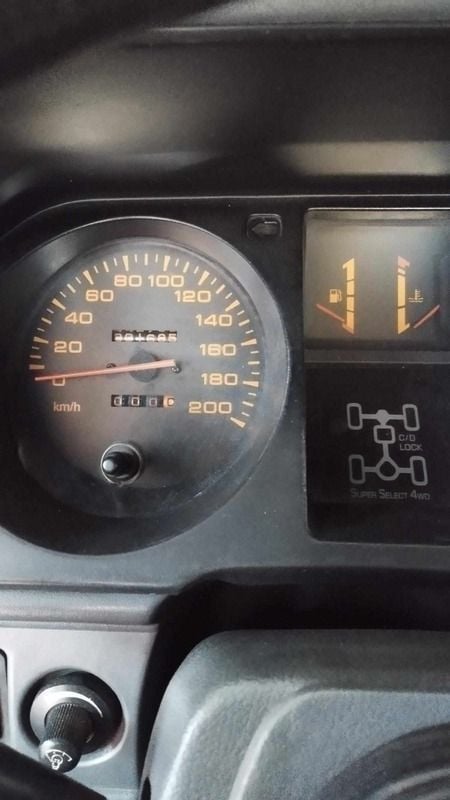 Usado Mitsubishi Pajero 100 HP (73 kW) 1993 Outra SUV