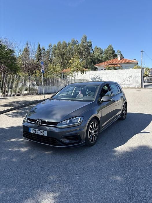 Usado 2017 VW Golf VII R-line Sedan | € 19.000 (Preço justo) - Imagem 1/4