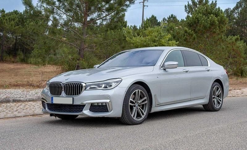 Usado 2017 BMW 730 Sedan | € 29.500 - Imagem 1/4