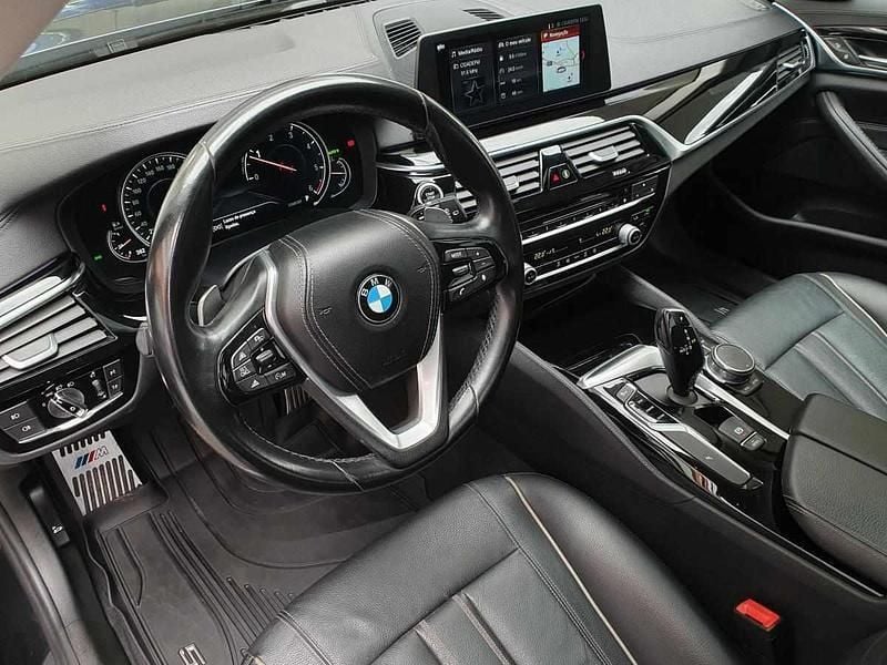 Usado BMW 525 Luxury Line 231 HP (169 kW) 2018 Preto Carrinha