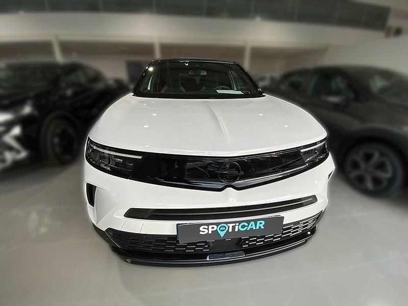 Usado Opel Mokka 130 HP (95 kW) 2024 Branco SUV