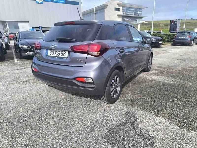 Usado Hyundai i20 Style 100 HP (73 kW) 2019 Cinzento Citadino