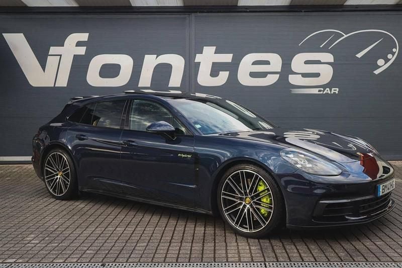 Azul Usado 2019 Porsche Panamera Sport Turismo Sedan | € 69.880 (Super Preço) - Imagem 1/4