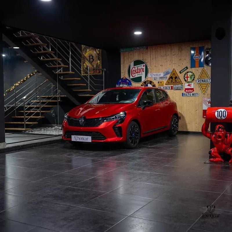 Vermelho Usado 2025 Renault Clio V Intens | € 16.888 (Bom preço) - Imagem 1/4