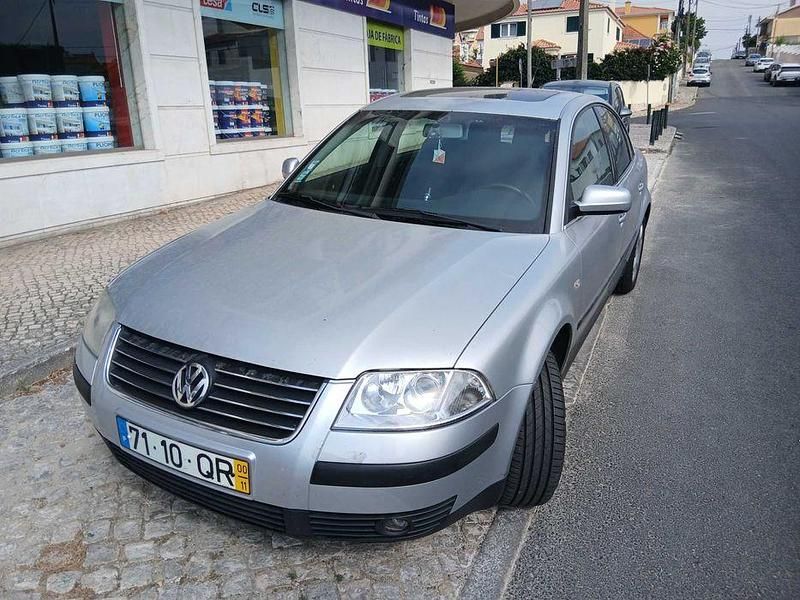 Usado 2000 VW Passat Sedan | € 2.500 - Imagem 1/4