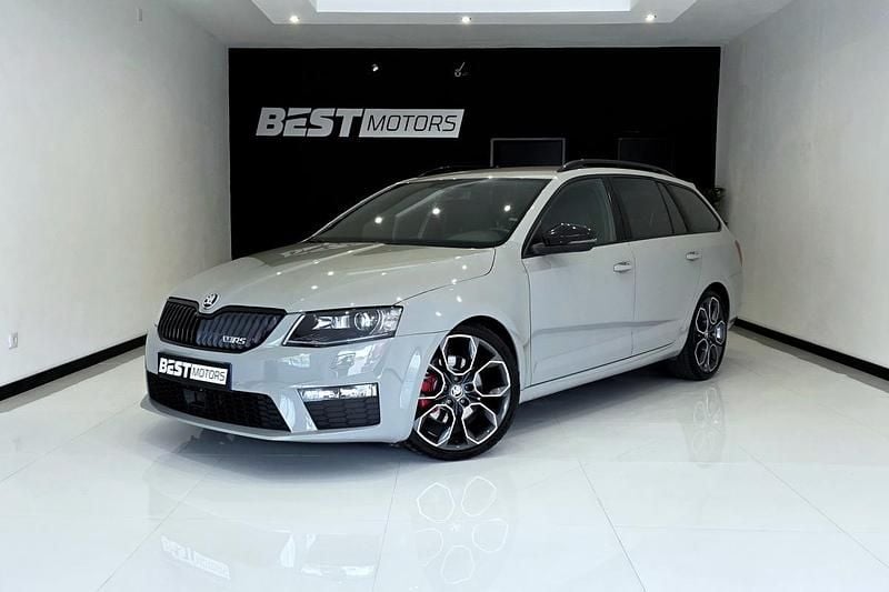 Outra Usado 2016 Skoda Octavia Carrinha | € 19.800 - Imagem 1/4