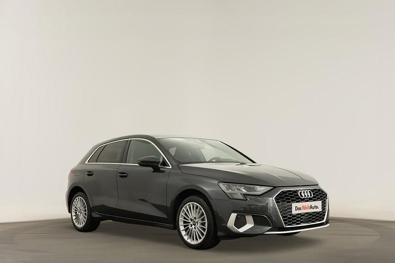 Usado Audi A3 Sportback e-tron Advanced 150 HP (110 kW) 2024 Cinzento Citadino