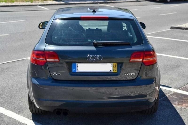 Usado Audi A3 Cabriolet 140 HP (102 kW) 2009 Cinzento Cabrios