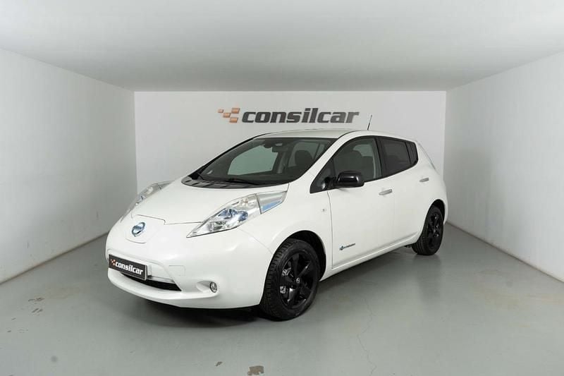 Branco Usado 2017 Nissan Leaf Black Edition Citadino | € 6.980 (Bom preço) - Imagem 1/4