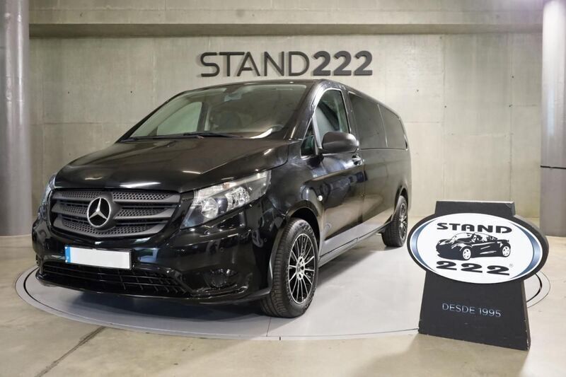 Preto Usado 2021 Mercedes Vito Monovolume | € 46.450 (Bom preço) - Imagem 1/4