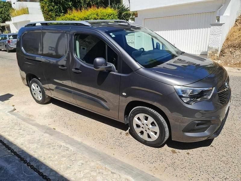 Usado Opel Combo 102 HP (75 kW) 2020 Cinzento Carrinha