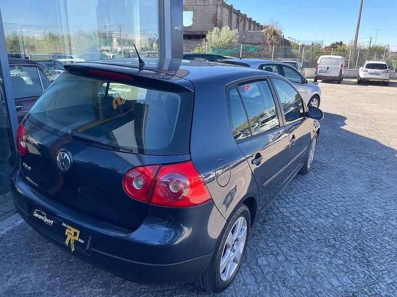 Usado VW Golf IV 140 HP (102 kW) 2006 Azul Citadino