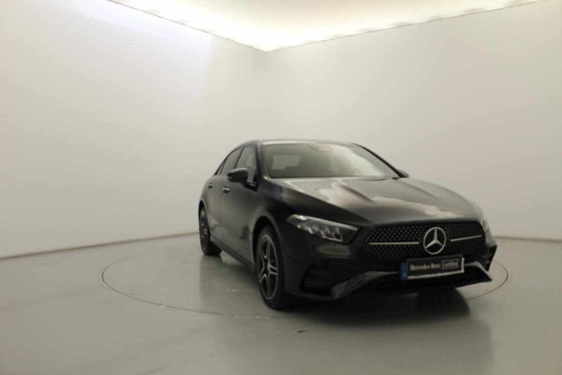 Preto Usado 2024 Mercedes A250 Sedan | € 46.490 (Caro) - Imagem 1/4