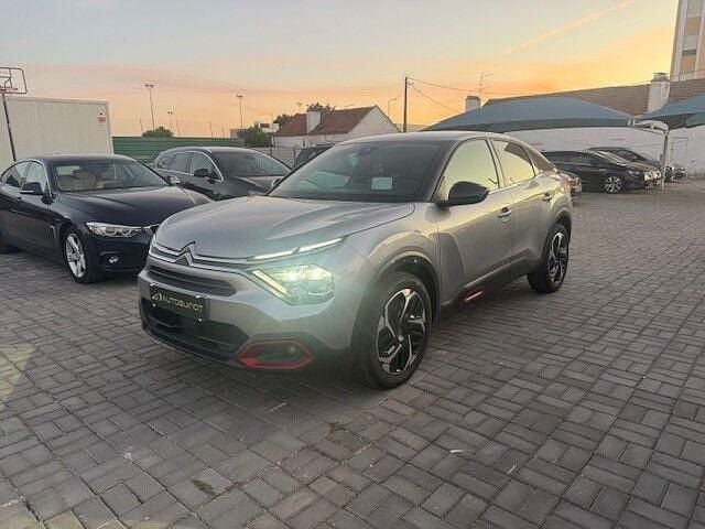Cinza Usado 2020 Citroën C4 Feel | € 16.900 (Preço elevado) - Imagem 1/4