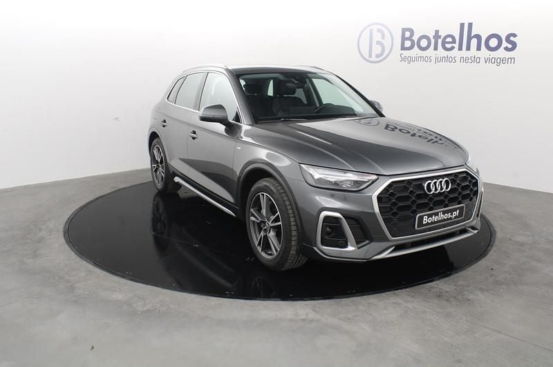 Cinza Usado 2022 Audi Q5 S-Line SUV | € 51.900 (Caro) - Imagem 1/4