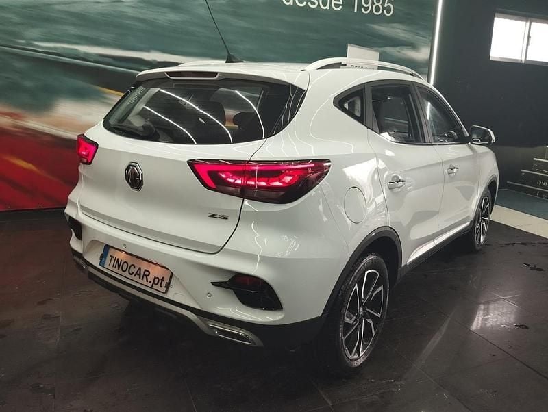 Usado MG ZS 111 HP (81 kW) 2023 Branco SUV