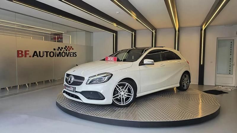 Usado Mercedes A200 AMG line 136 HP (100 kW) 2016 Branco Citadino