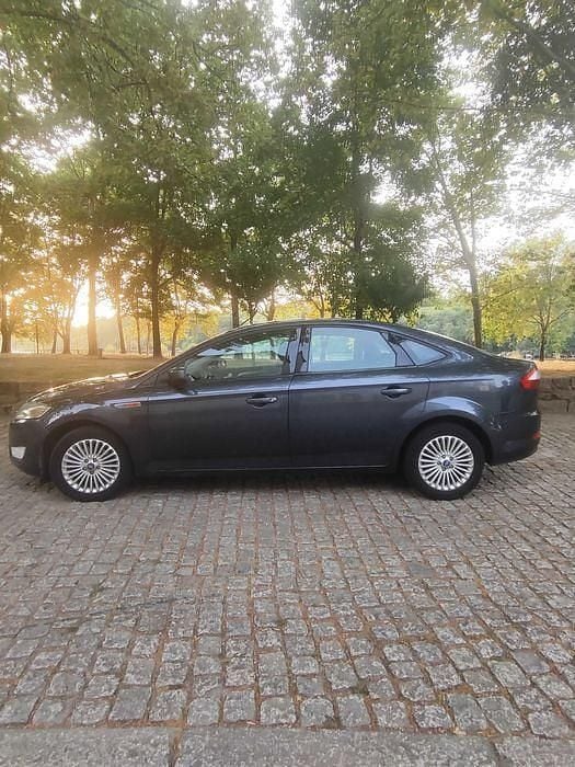 Usado 2008 Ford Mondeo Sedan | € 4.120 (Preço justo) - Imagem 1/4